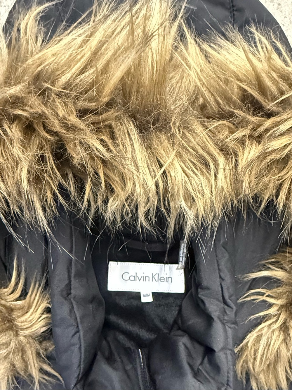 Calvin Klein Black Quilted Puffer Jacket with Faux-Fur Trim Hood - Picture 2 of 2